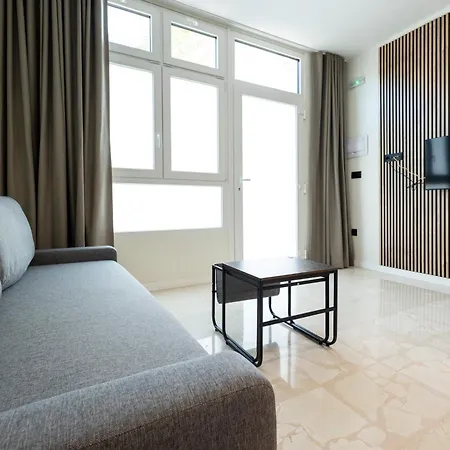 Vera By Concept Flats Apartman